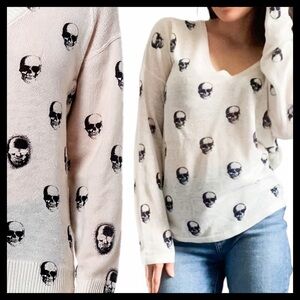 Skull Cashmere Jamie Skull & Star Print V-Neck Cashmere Sweater White Black Sz M